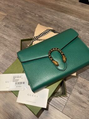 Gucci Teal Pebbled Leather Crossbody with Gold Horsebit Accent